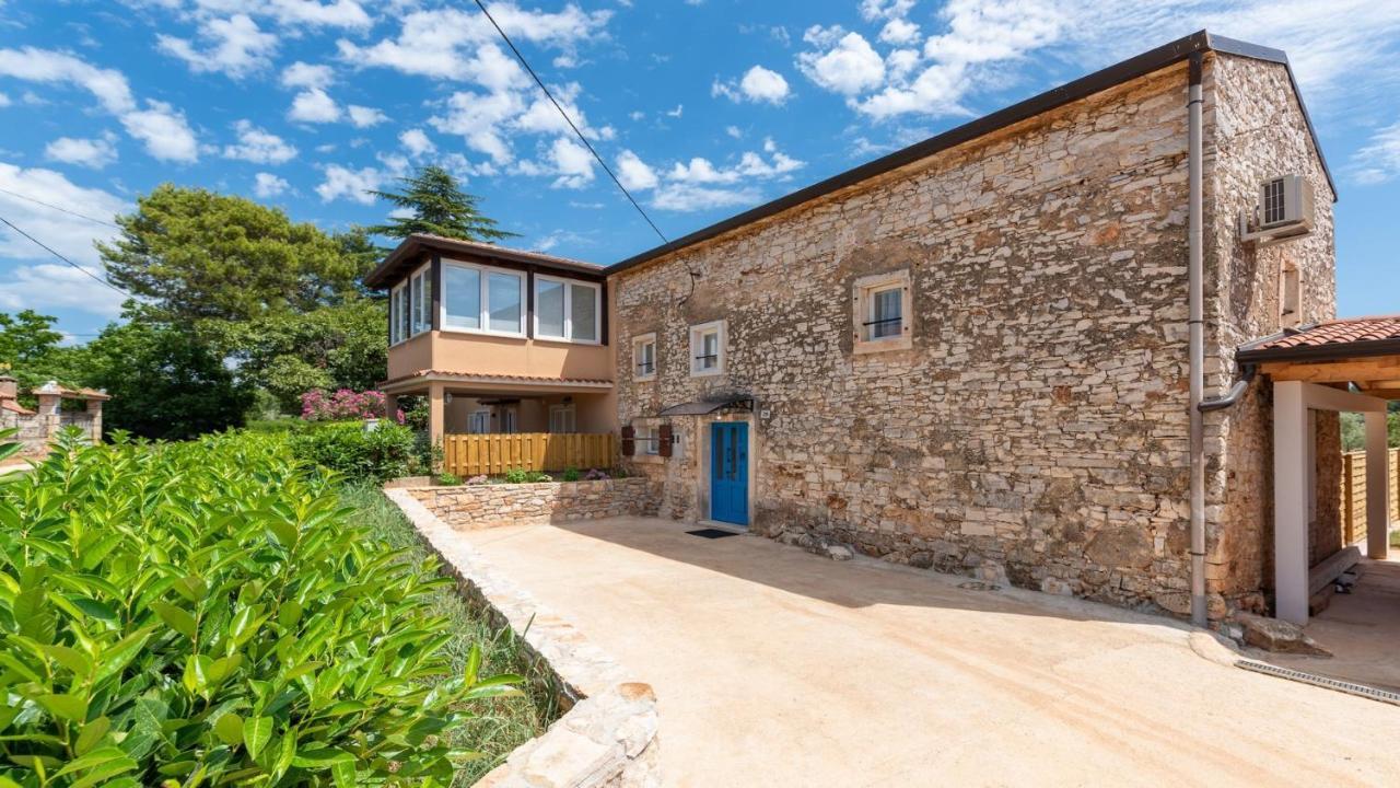 Holiday Home Lino Dajla Exterior photo